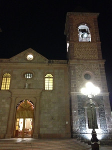 catedral-at-night